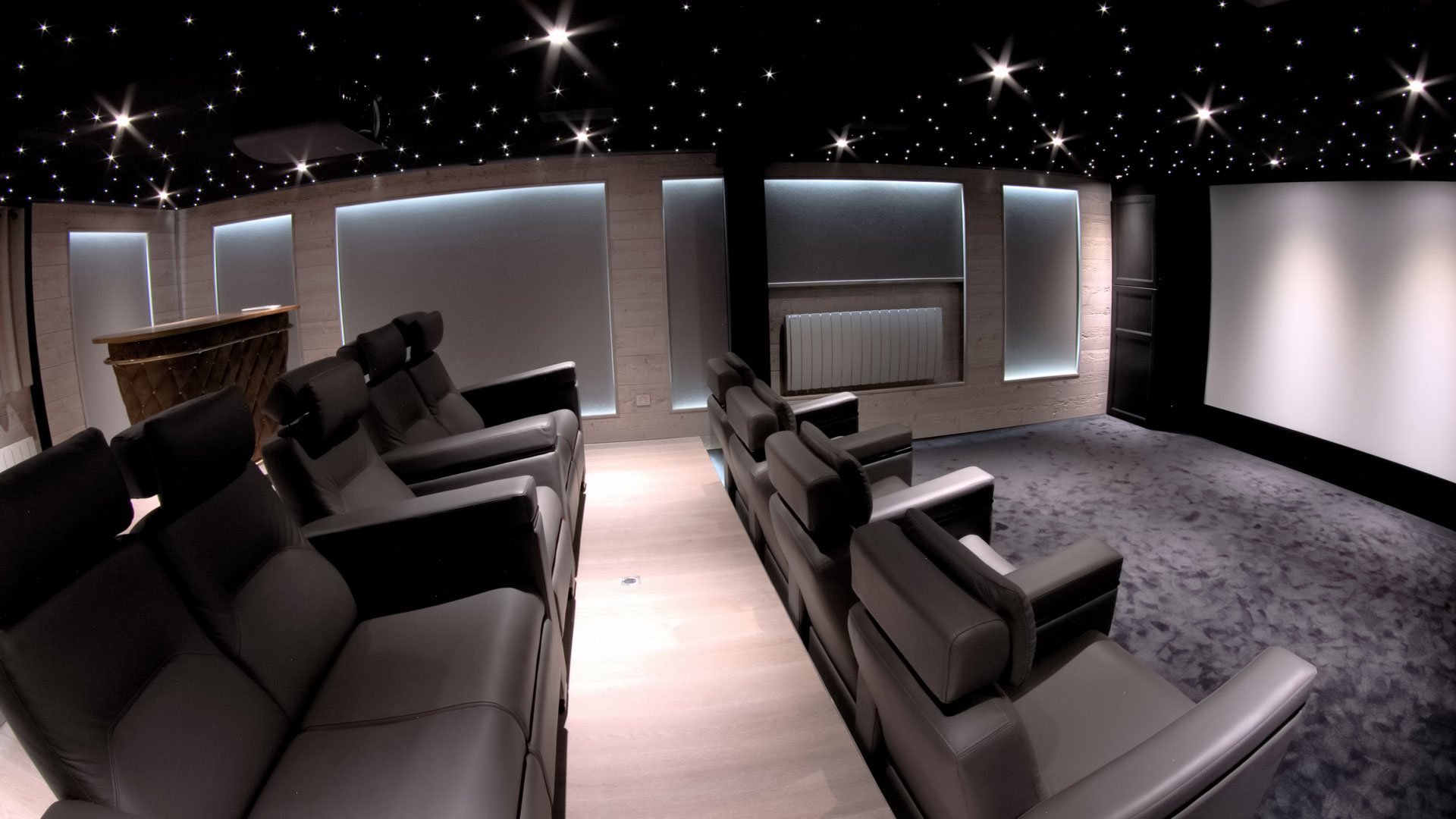 Salle de cinéma privée à Manigod